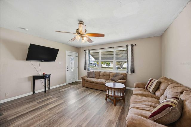 22243 HERNANDO AVENUE, Port Charlotte, FL 33952