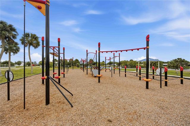 22243 HERNANDO AVENUE, Port Charlotte, FL 33952