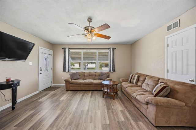 22243 HERNANDO AVENUE, Port Charlotte, FL 33952