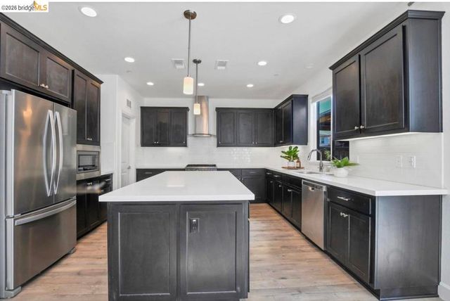 399 Ghiggeri Dr, Brentwood, CA 94513