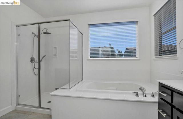 399 Ghiggeri Dr, Brentwood, CA 94513