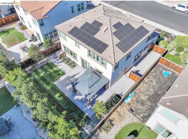 399 Ghiggeri Dr, Brentwood, CA 94513
