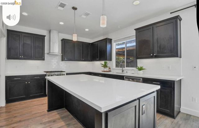 399 Ghiggeri Dr, Brentwood, CA 94513