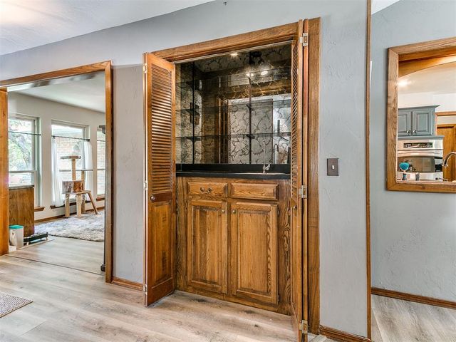 12808 Teakwood Drive, Edmond, OK 73013