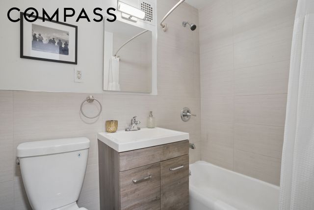 345 E 52nd St Apt 6C, New York City, NY 10022