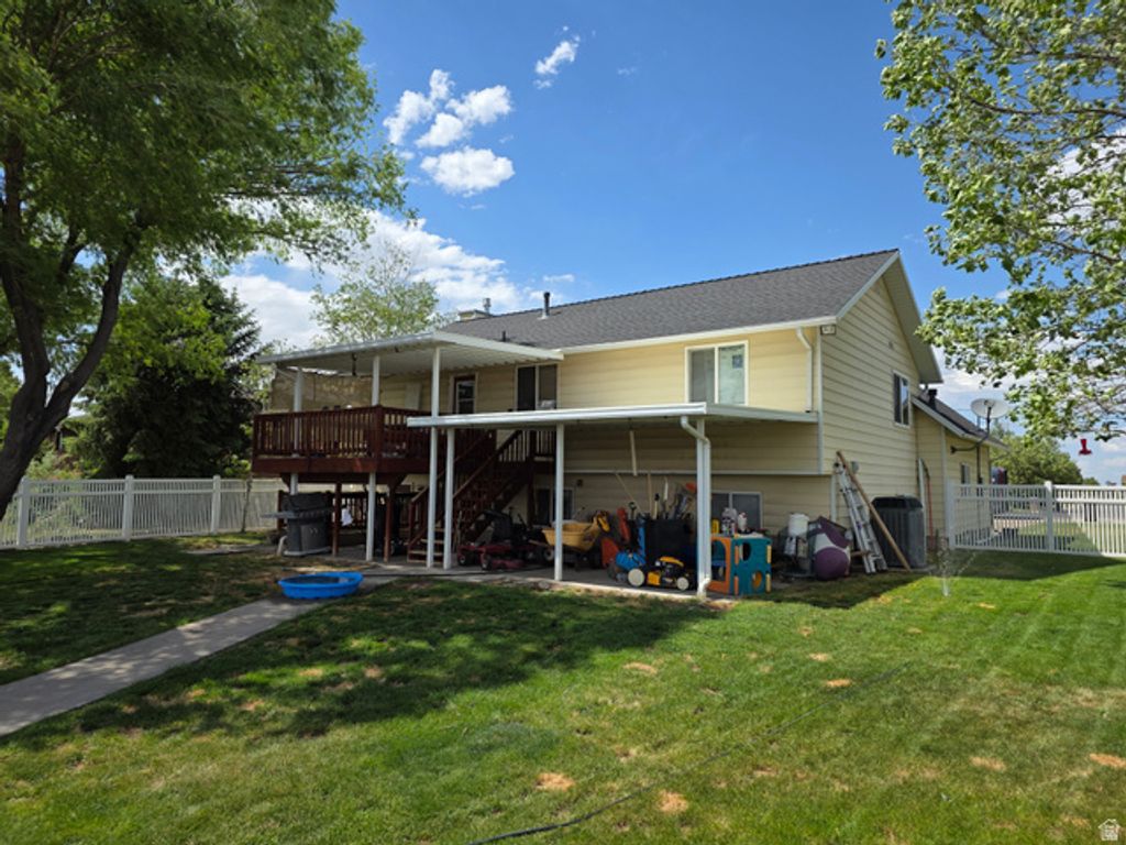 Image 4 of property listing at 3677 W 1800 N, West Point, UT 84015