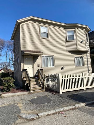 74 Lakewood 2R, Worcester, MA 01603