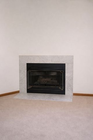 74 Lakewood 2R, Worcester, MA 01603