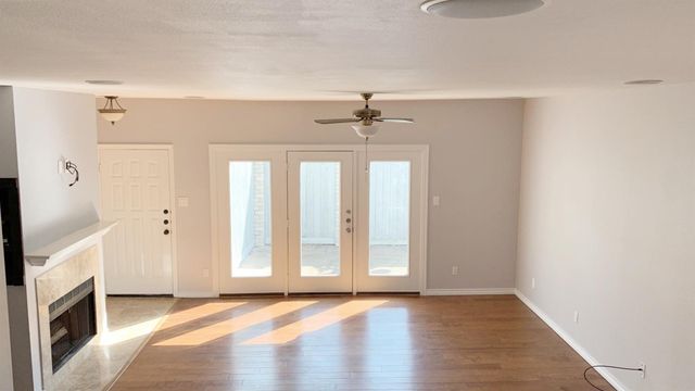 538 Wilcrest Drive, Houston, TX 77042