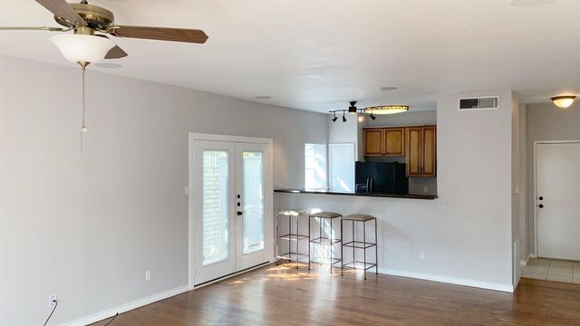 538 Wilcrest Drive, Houston, TX 77042