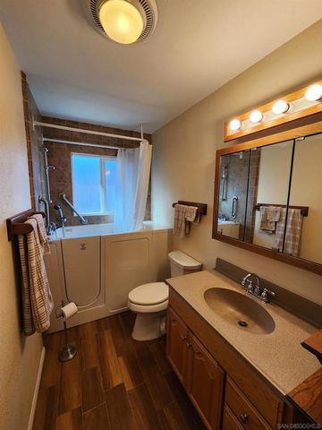 6715 Monte Verde Dr, San Diego, CA 92119