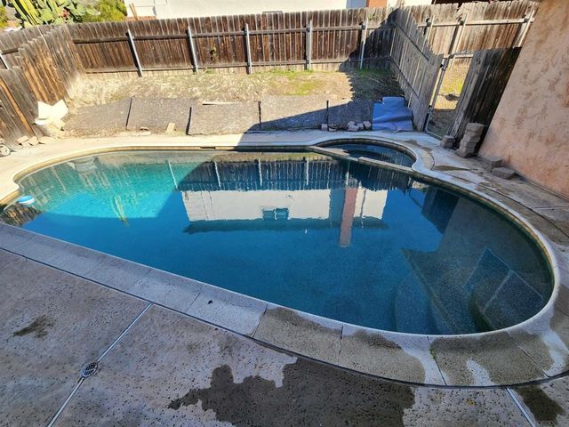 6715 Monte Verde Dr, San Diego, CA 92119