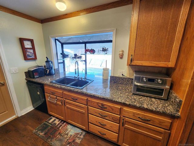 6715 Monte Verde Dr, San Diego, CA 92119