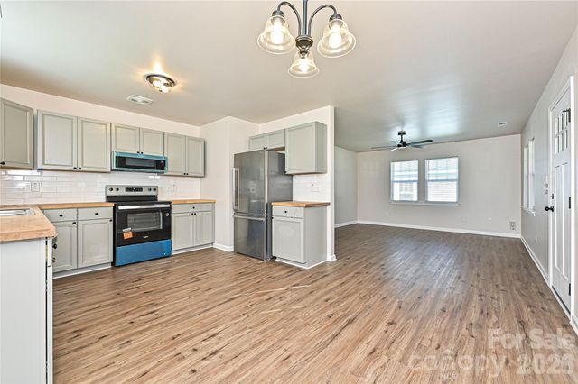 415 Jones Street, Charlotte, NC 28208
