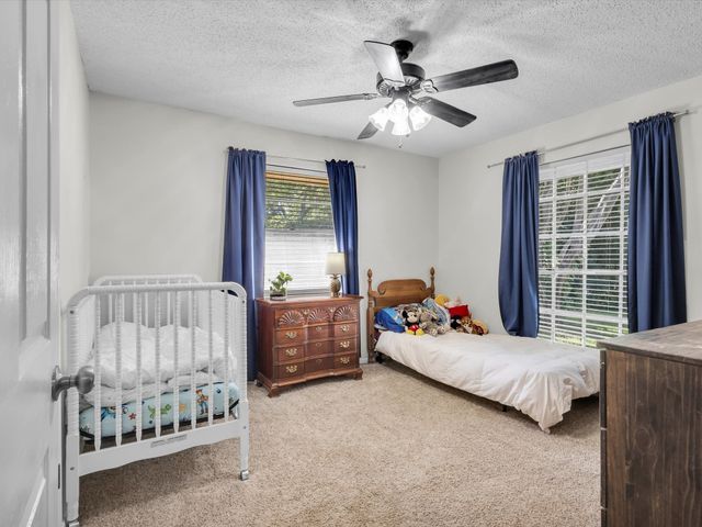 1318 Paisley Drive, Arlington, TX 76015
