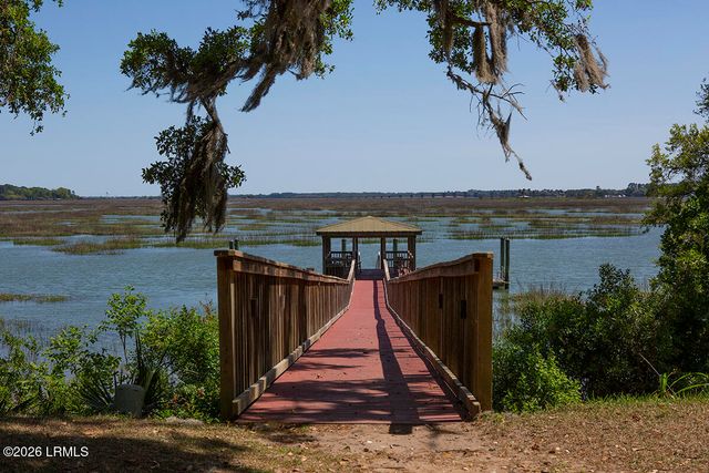 98 Gautier Place, Beaufort, SC 29902