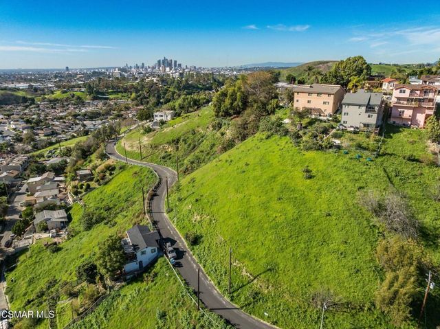 1 Dartmouth Avenue, Los Angeles, CA 90032