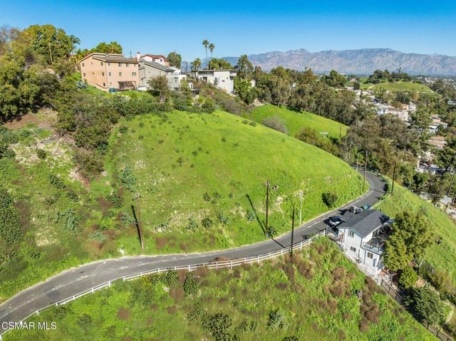 1 Dartmouth Avenue, Los Angeles, CA 90032