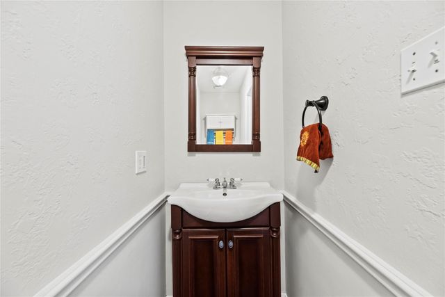 7403 Foxton Place, Houston, TX 77095