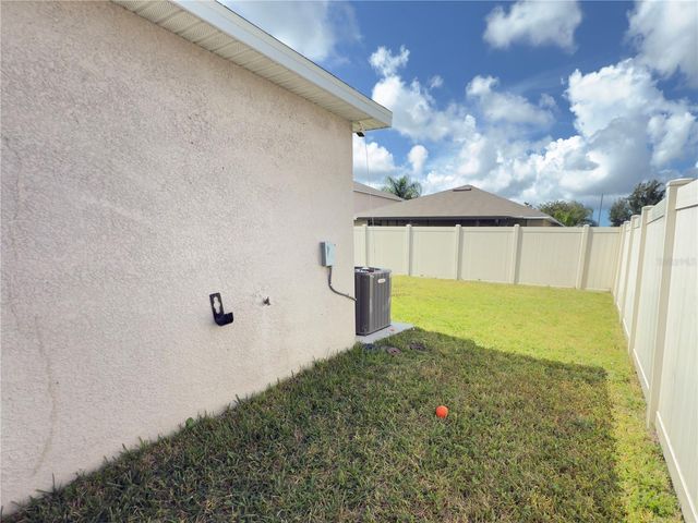 304 CASCADE BEND DRIVE, Ruskin, FL 33570