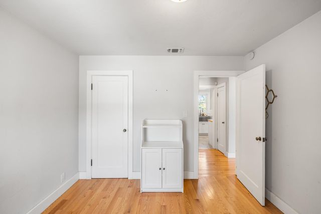 5342 6th Ave, Sacramento, CA 95820