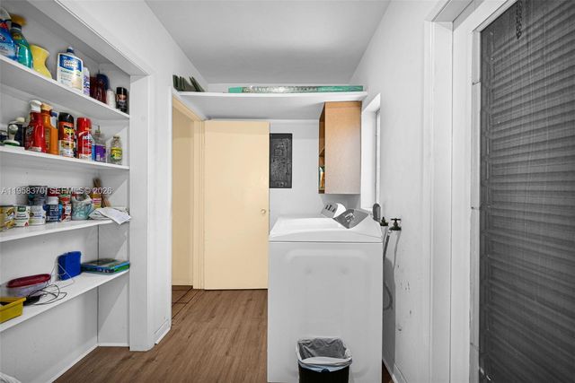 6303 SW 43rd St, South Miami, FL 33155