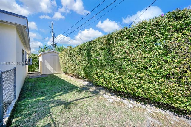 6303 SW 43rd St, South Miami, FL 33155