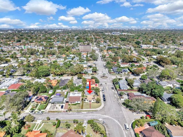 6303 SW 43rd St, South Miami, FL 33155