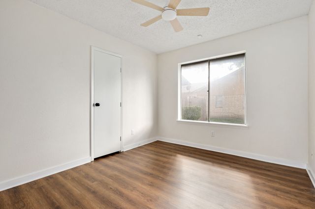 3414 Crossbow Lane, Garland, TX 75044