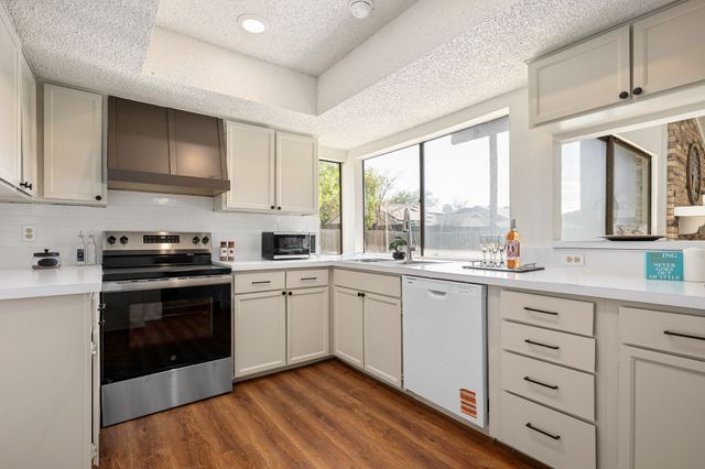 3414 Crossbow Lane, Garland, TX 75044