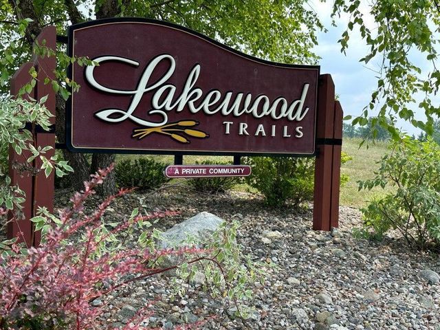 8806 Lakewood Trail, Berrien Twp, MI 49102