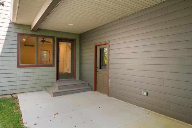 8806 Lakewood Trail, Berrien Twp, MI 49102