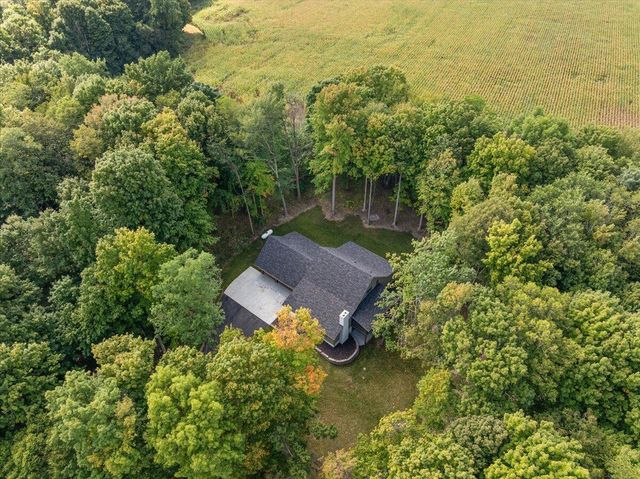 8806 Lakewood Trail, Berrien Twp, MI 49102