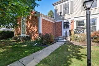 1340 Kings Cove Drive 1, Rochester Hills, MI 48306
