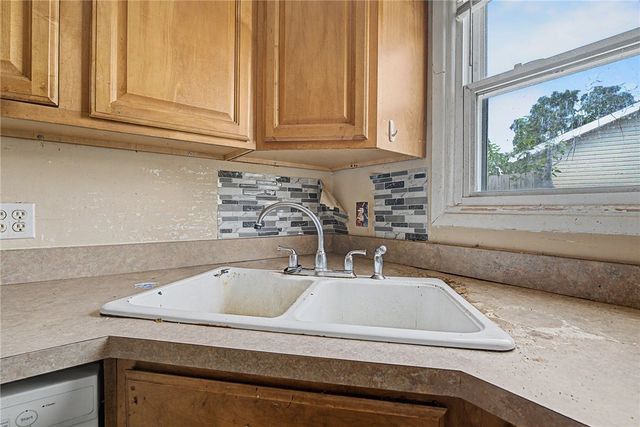 2260 N Aragon Avenue, Dayton, OH 45420