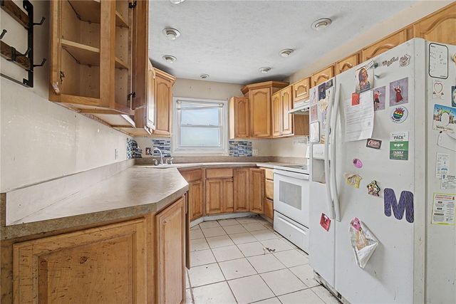 2260 N Aragon Avenue, Dayton, OH 45420