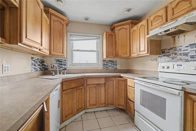 2260 N Aragon Avenue, Dayton, OH 45420