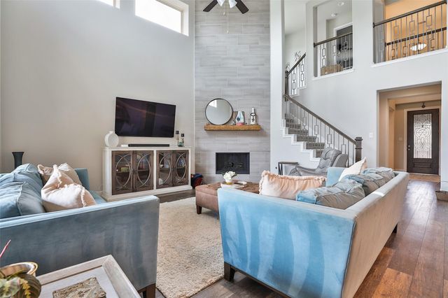 2810 Bluesage Bluff Drive, Richmond, TX 77406