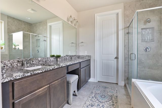 2810 Bluesage Bluff Drive, Richmond, TX 77406