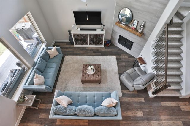 2810 Bluesage Bluff Drive, Richmond, TX 77406