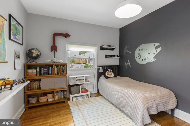 331 E THOMPSON ST, Philadelphia, PA 19125