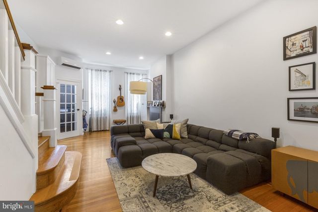 331 E THOMPSON ST, Philadelphia, PA 19125