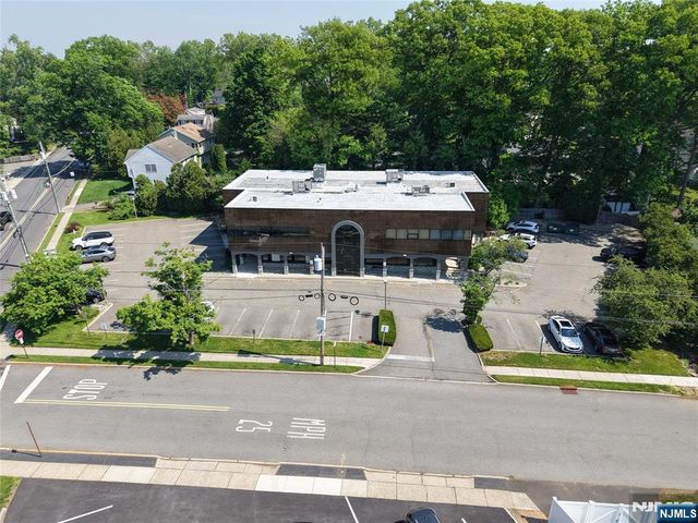 171 N Franklin Turnpike Room 210, Waldwick, NJ 07463