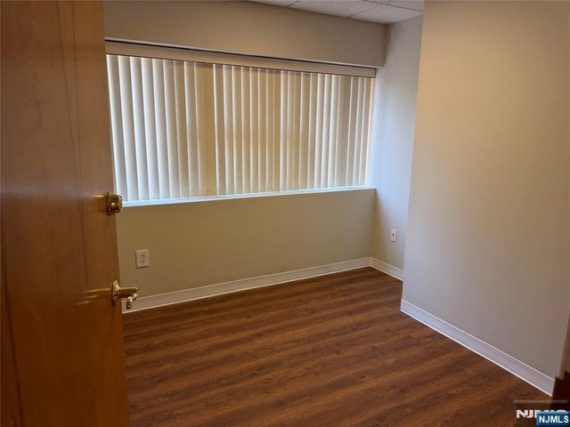 171 N Franklin Turnpike Room 210, Waldwick, NJ 07463