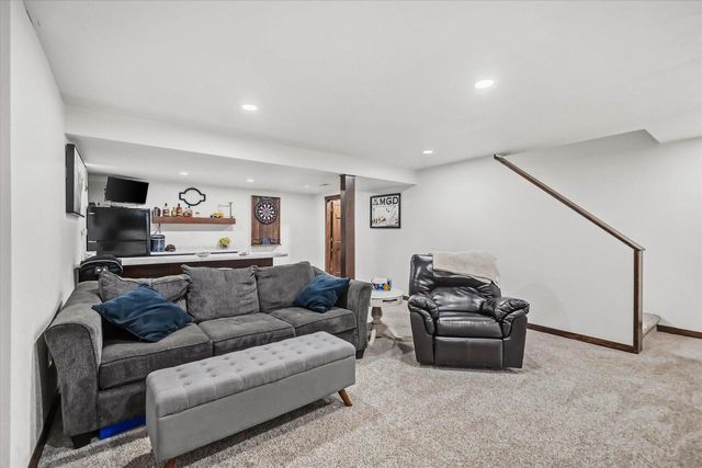 217 Bley PARKWAY, Port Washington, WI 53074
