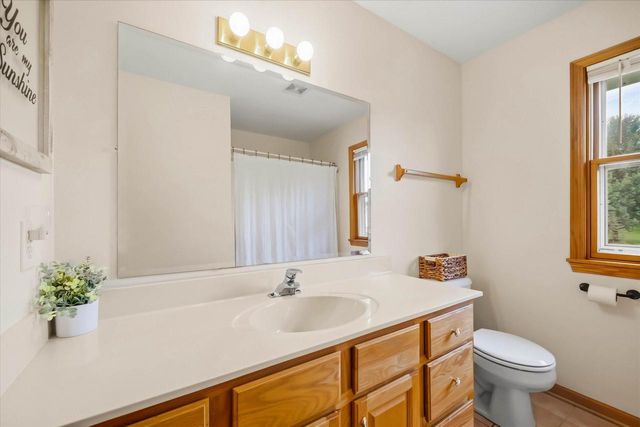 217 Bley PARKWAY, Port Washington, WI 53074