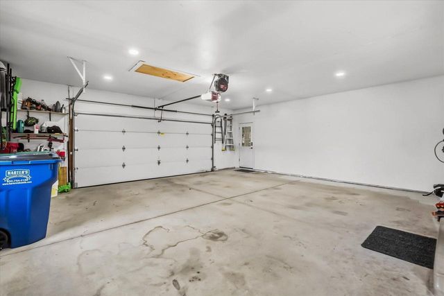 217 Bley PARKWAY, Port Washington, WI 53074
