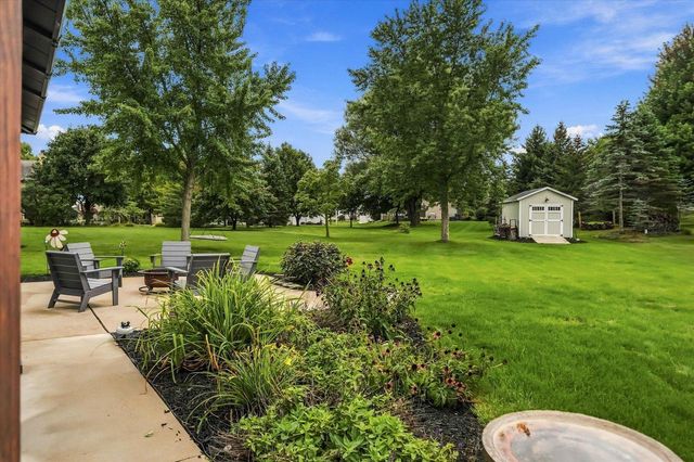 217 Bley PARKWAY, Port Washington, WI 53074