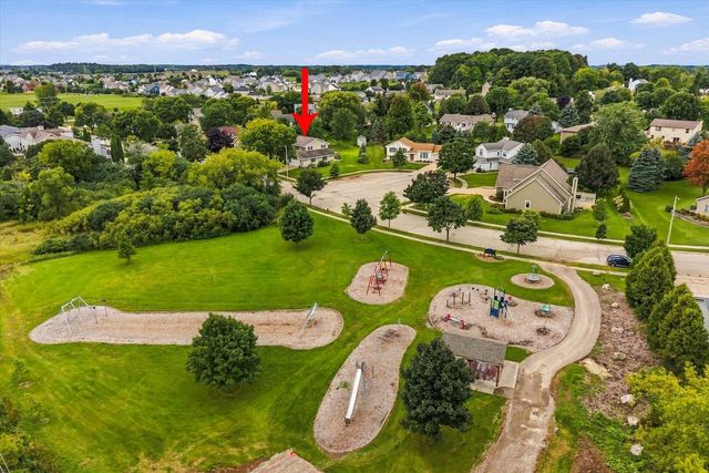 217 Bley PARKWAY, Port Washington, WI 53074