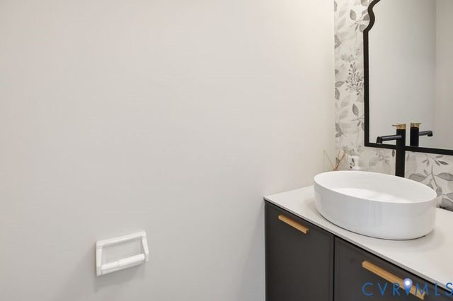 6739 S Grand Brook Cir, Richmond, VA 23225